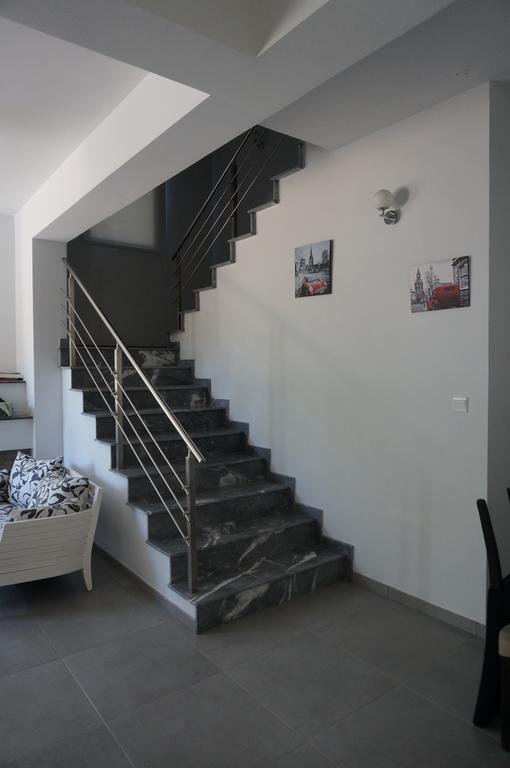 Myrtiana Villa Protaras Exterior photo